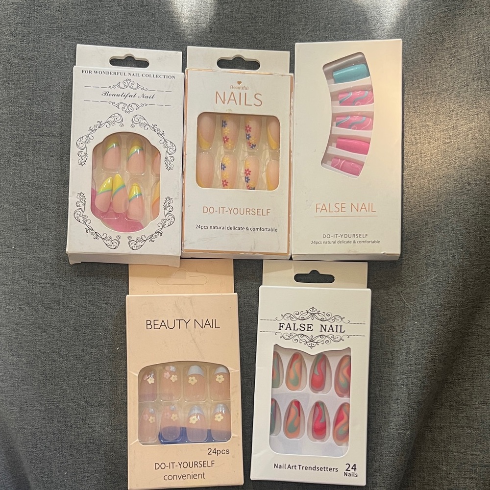 Colorful False Nail Set
